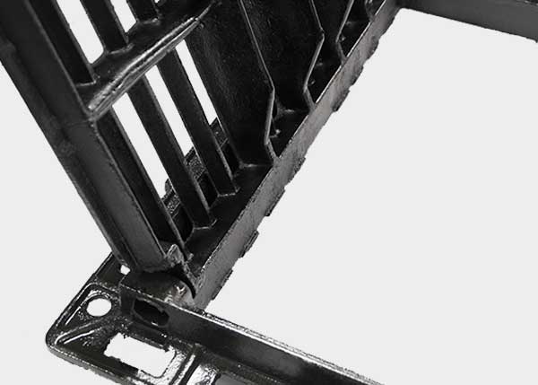 Covers and grates for sewage, manhole covers, cast iron, channels and sumps , Grates , TR7 Topo , 