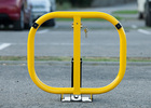 Mobiliari Urbà amb bancs, papereres, pilones, jardineres i equipament , Pilones , UH10 Pilona Arna , 
